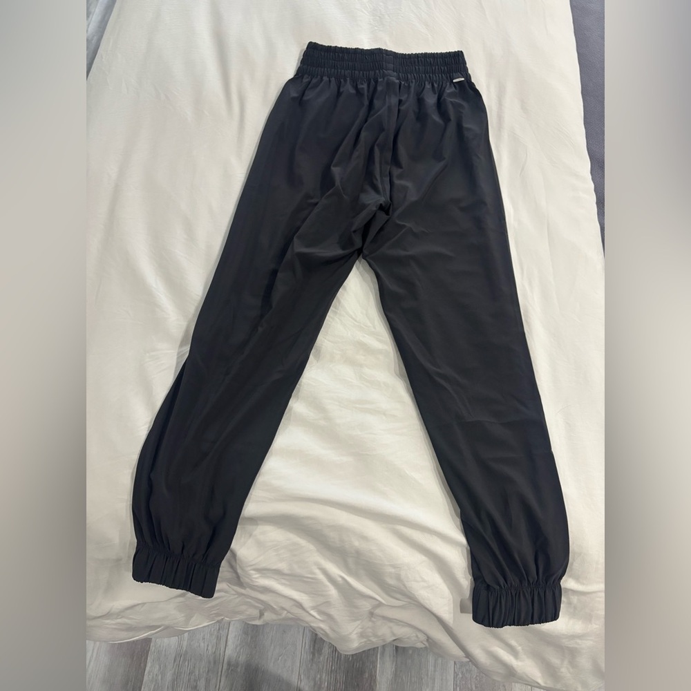 Vuori Women’s Villa Joggers Black Size XXSmall